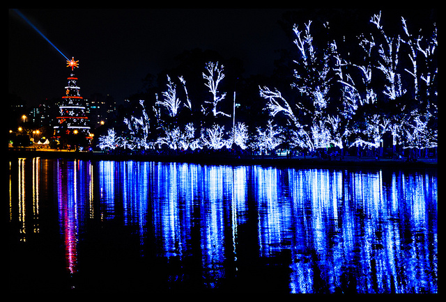 Holiday decorations constructed using GTSTRUDL software at the Ibirapuera Park lagoon in Sao Paulo, Brazil.
