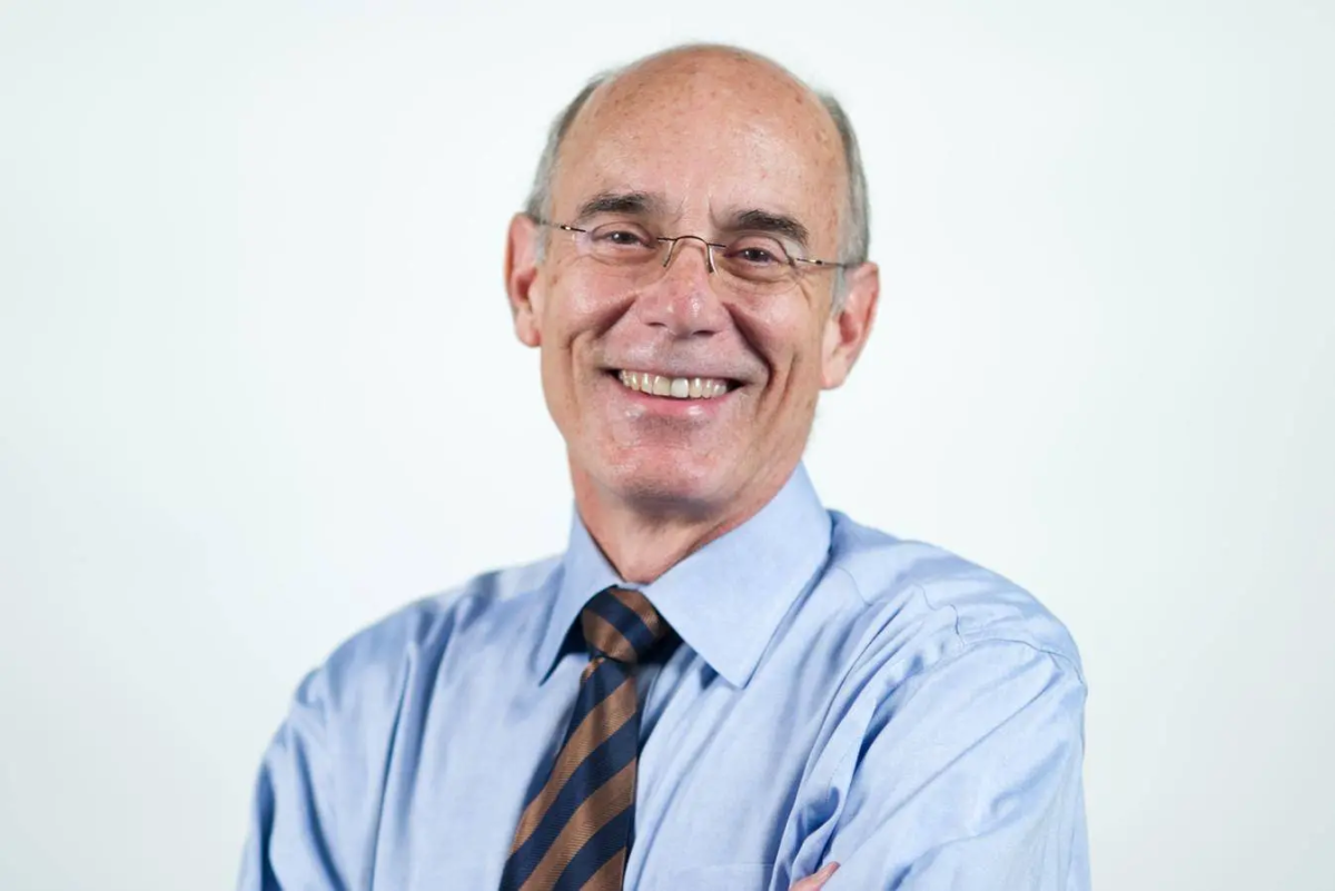 A headshot of Rafael Bras